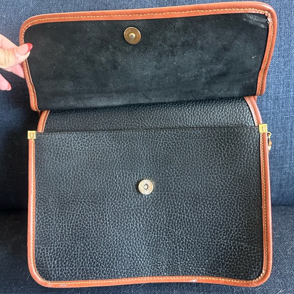 RARE VINTAGE Dooney and Bourkey Purse/ Handbag - Picture 3 of 14